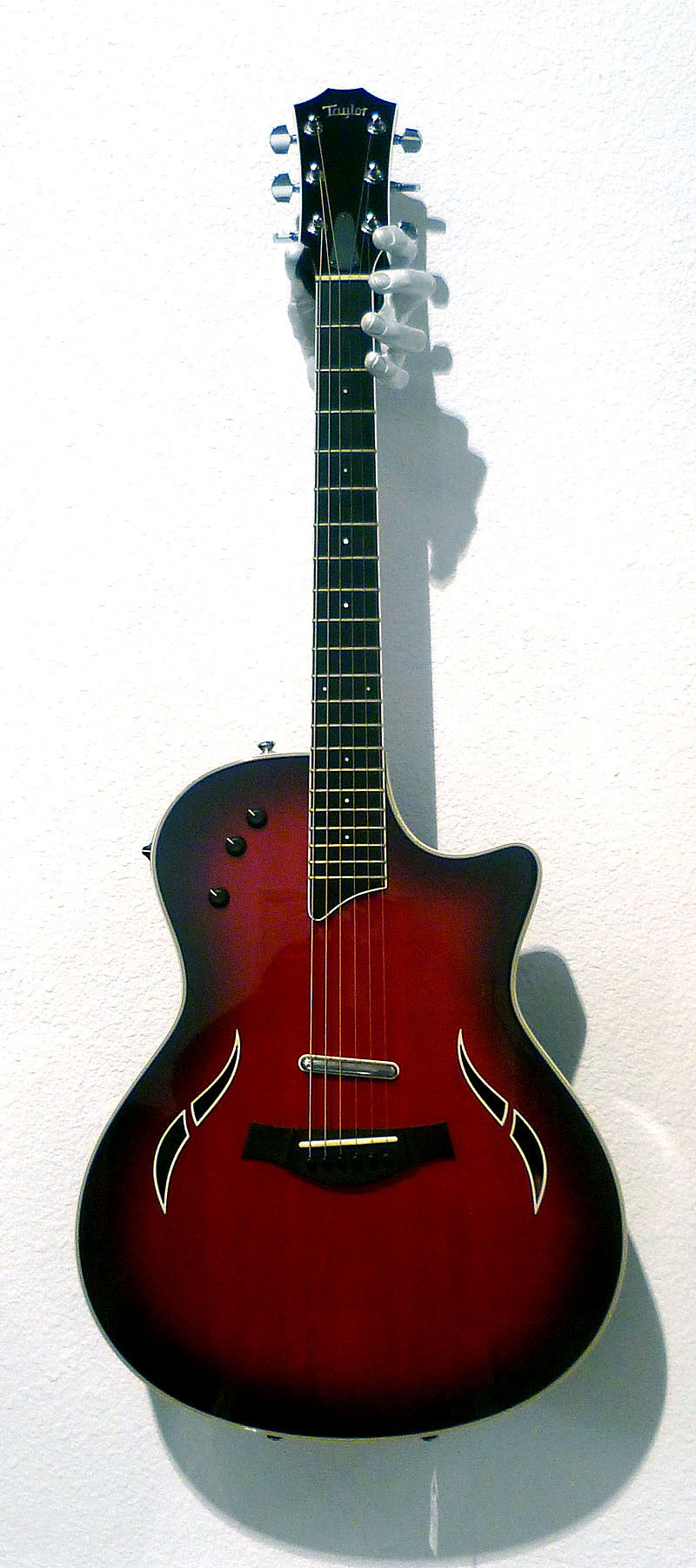 Taylor - T5 Electric Acoustic